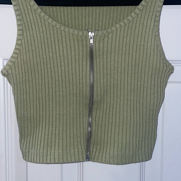 Better be, sage, ribbed crop top in size small - Picture 3 of 6
